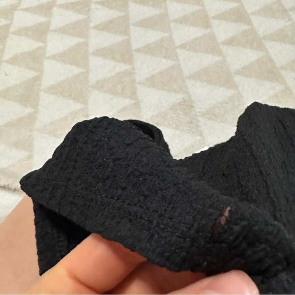 Madewell vneck sleeveless crop top true black - Picture 6 of 6